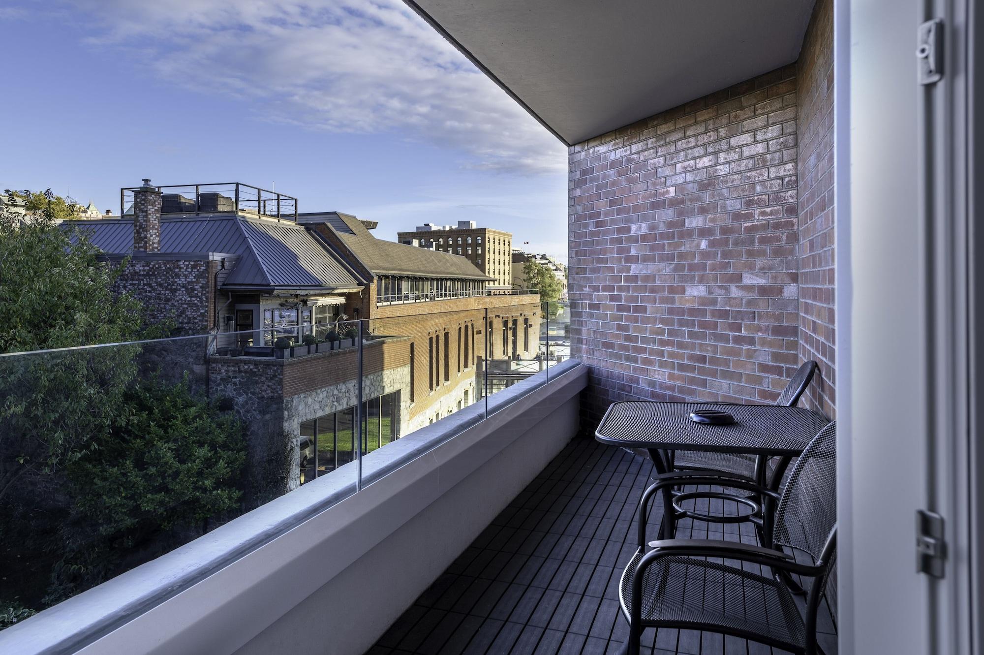 Victoria Regent Waterfront Hotel & Suites Exterior foto